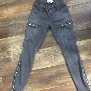 Grey pistola size 27 pant